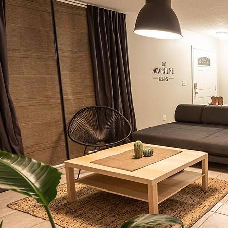 Renovated 3 Bedroom Home Near All Main Attractions Kissimmee Eksteriør bilde